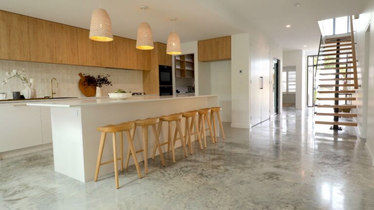 Cooper Crescent, Boomerang Beach